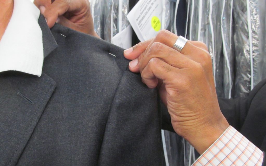 How to Fix Shoulder Wrinkles in Clothing
